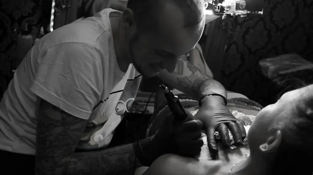 Studioeinblick Chris Ape Tattoo