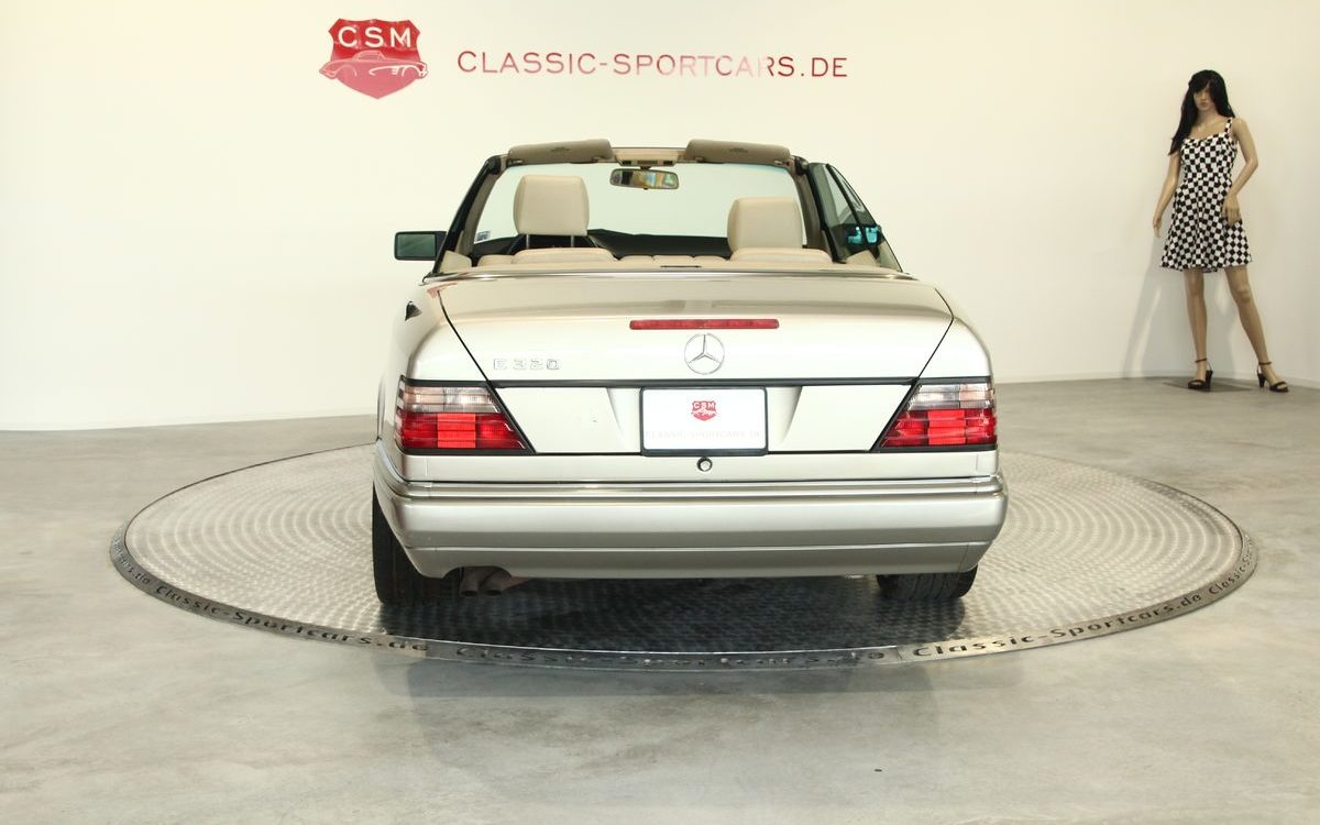 E320 A 124 CABRIO Rauchsilber 1994