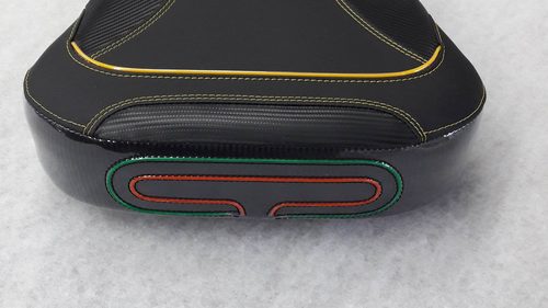 Sitzbank mit Leuchtkeder