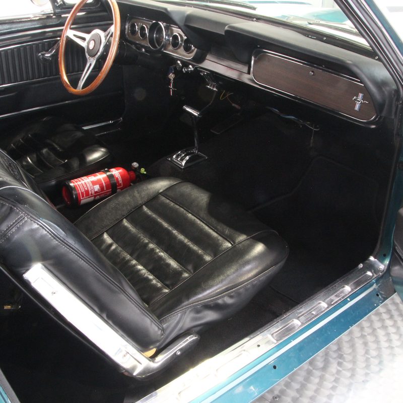 FORD MUSTANG 1966
Shelby GT - COUPÈ V8