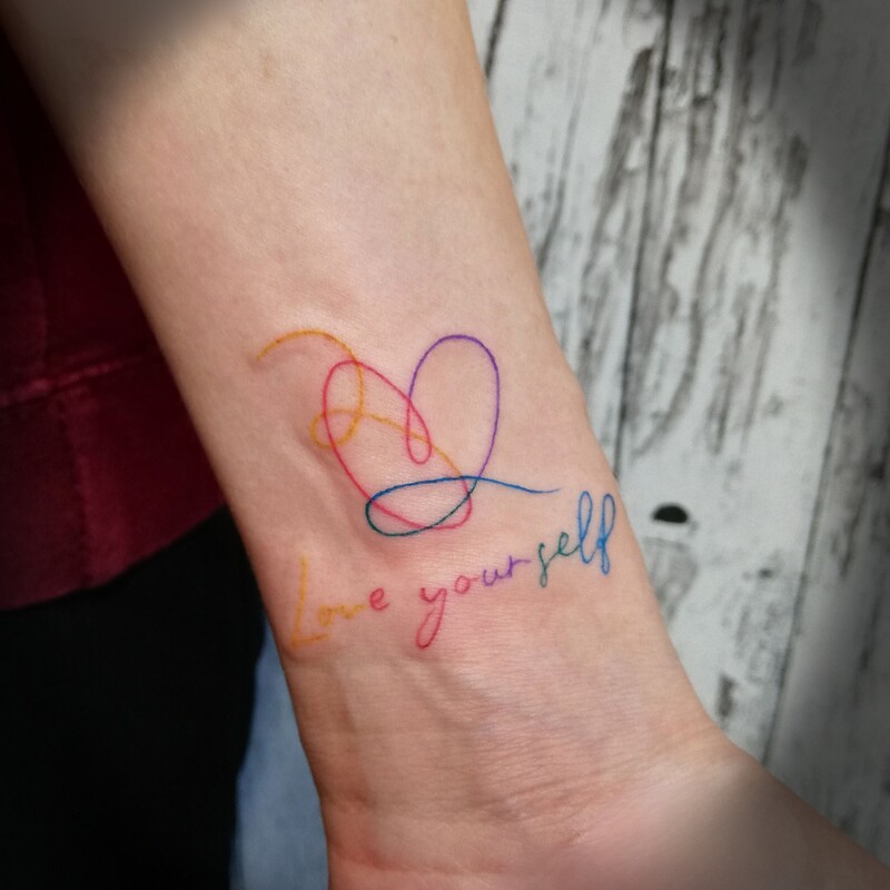 color-linework-lettering-tattoo-berlin-selflove