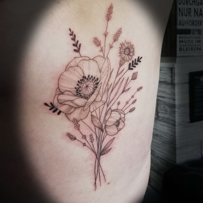 fineline-tattoo-berlin-mohnblumenstraß