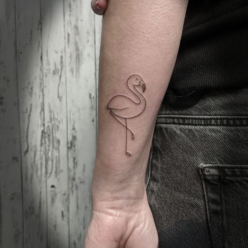 lineworl-geometric-tatoo-berlin-flamingo