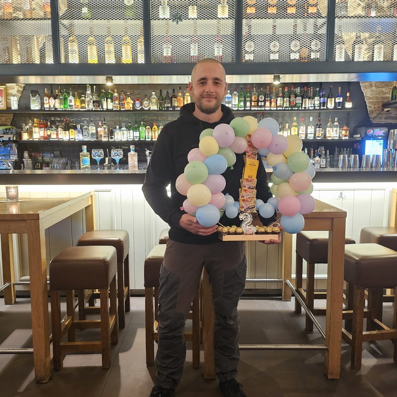 2 Jahre lieber Leon, vielen lieben dank für deine Unterstützung