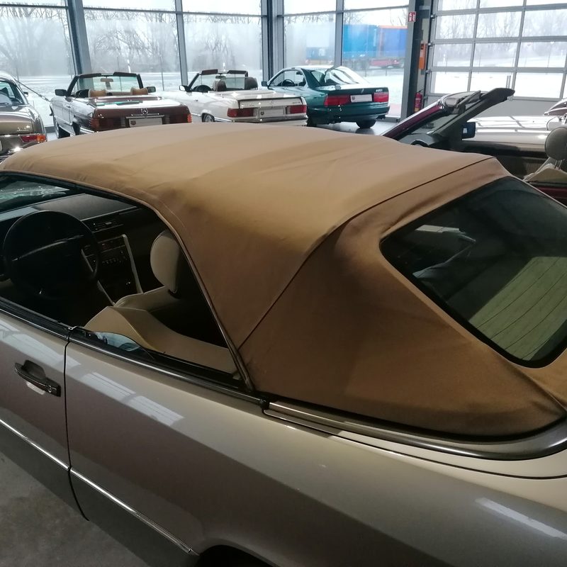 E320 A 124 - CABRIO RAUCHSILBER 