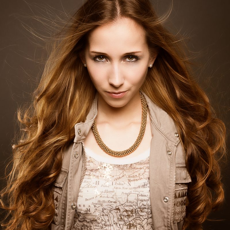 Fotograf im Fotostudio