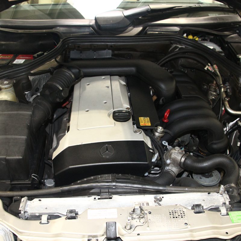 E320 A 124 - CABRIO RAUCHSILBER 